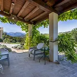 Casale La Cascina 8, Emma *