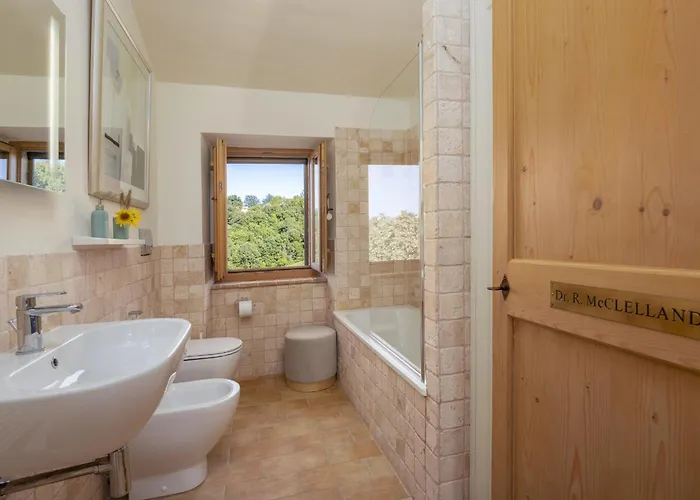 Villa Casale La Cascina 8, Emma *