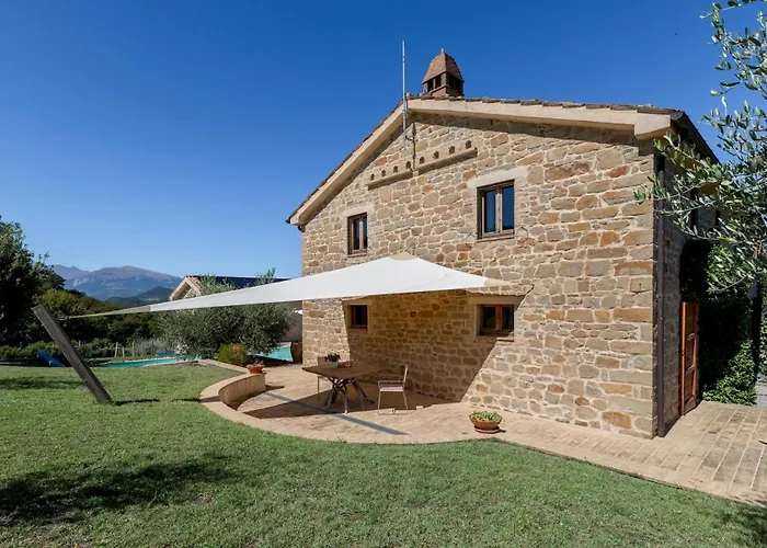 Villa Casale La Cascina 8, Emma *